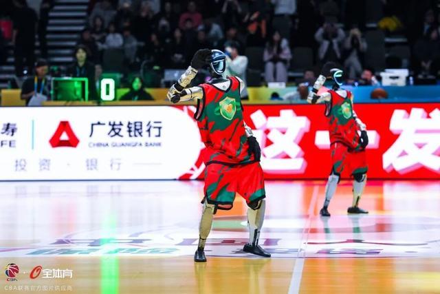 乐鱼-球星助阵、机器人天团出道！广发银行亮相CBA全明星周末